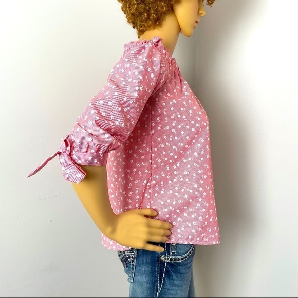 Love Notes Pink & White Floral Blouse – Elastic Neckline, Size Medium - Picture 4 of 9